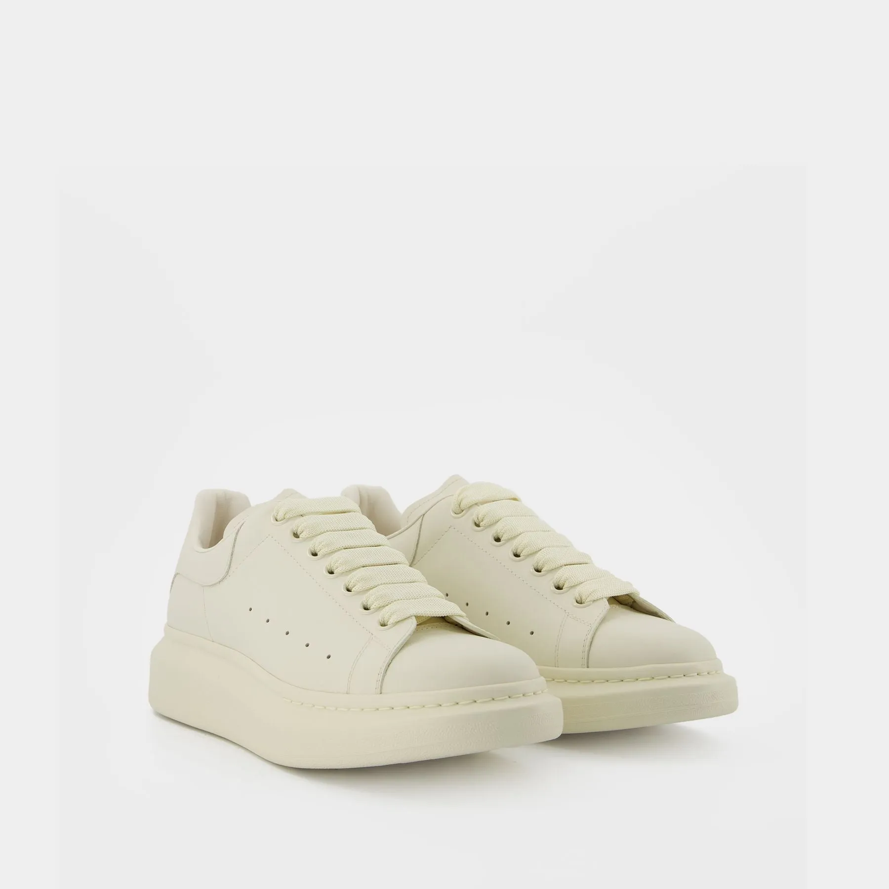 Alexander McQueen  Oversized Sneakers - Alexander Mcqueen - Black/White - Leather