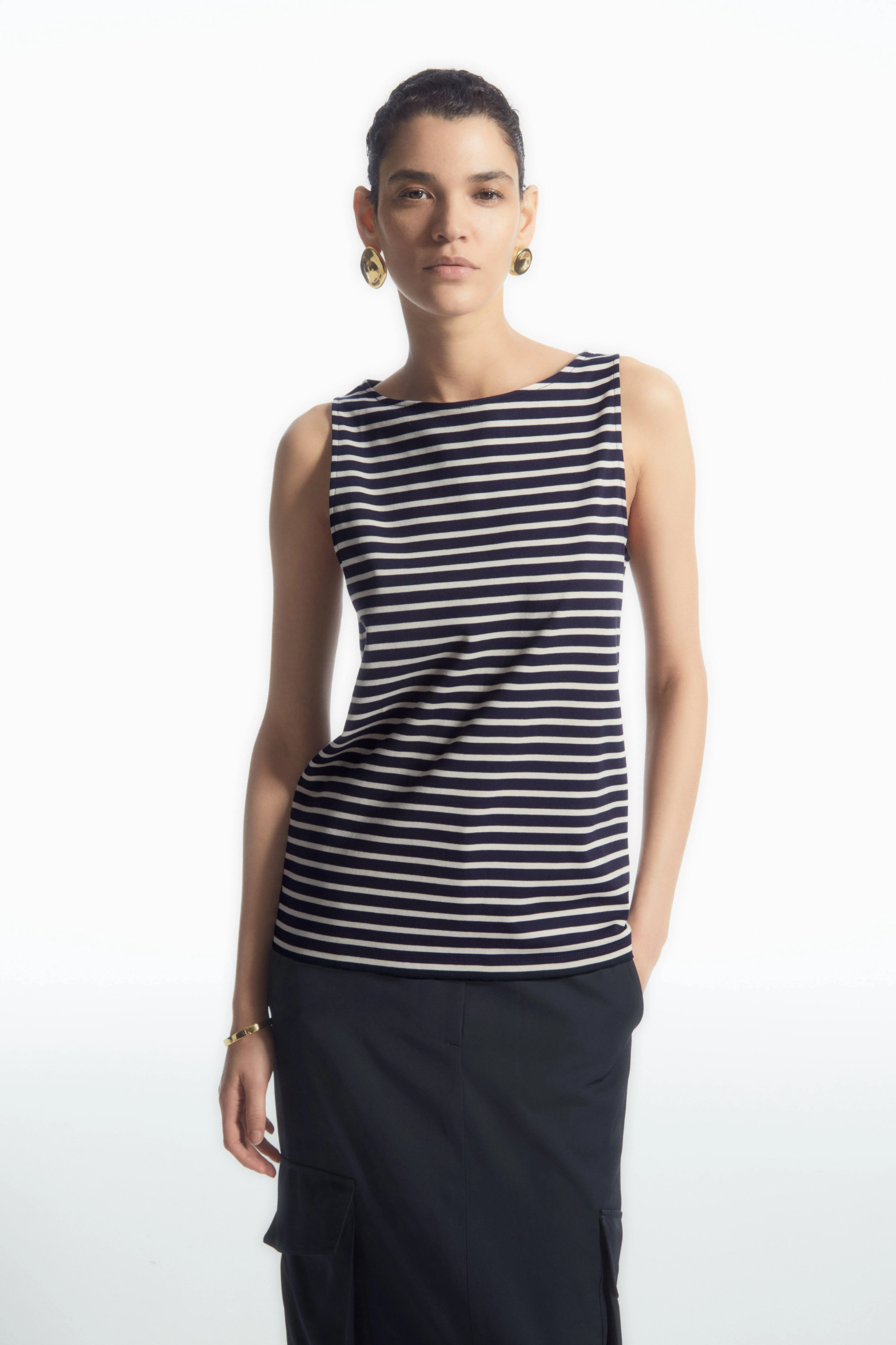 BOAT-NECK TANK TOP - Boat neck - Sleeveless - NAVY / STRIPED - Ladies | H&M GB