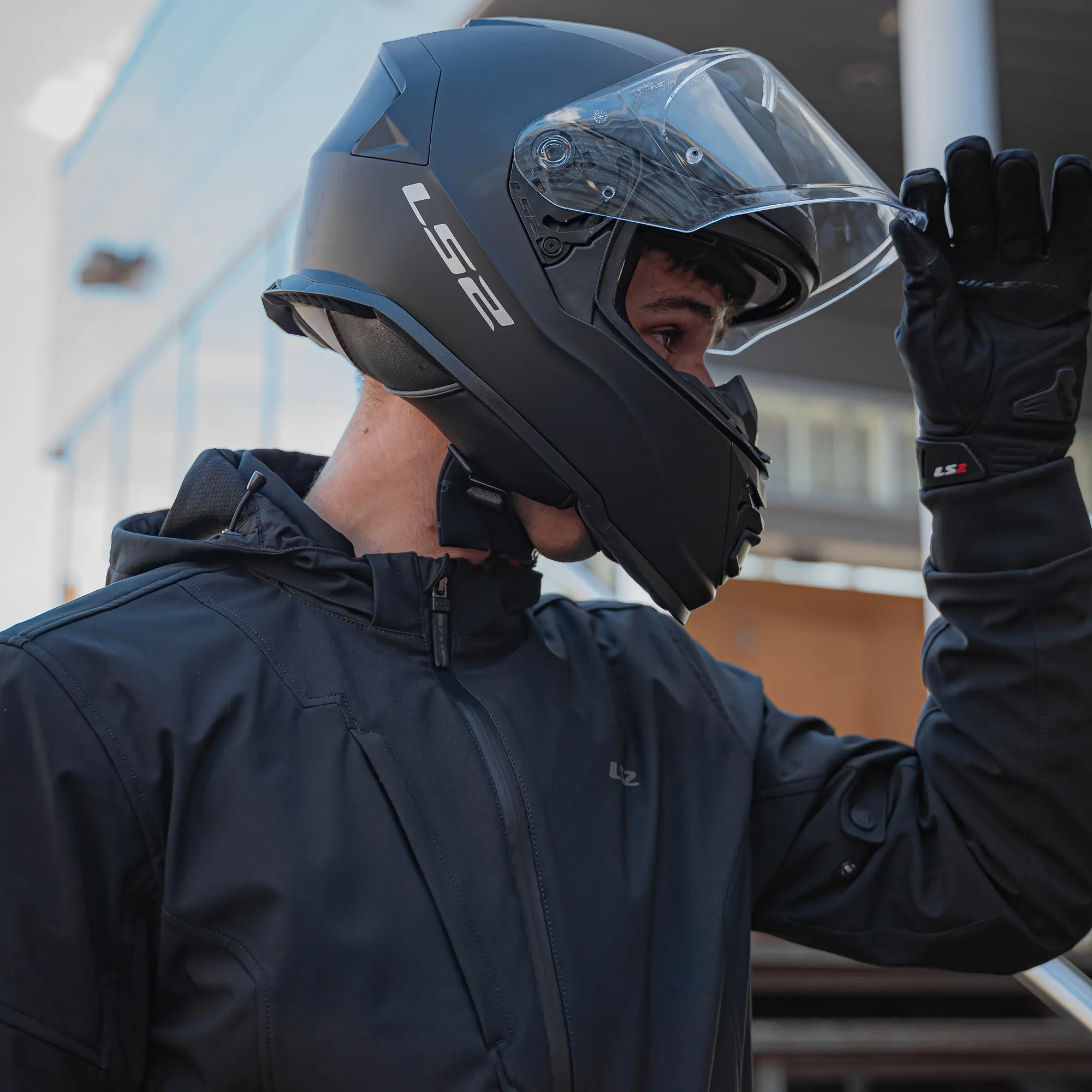 LS2 FF800 Storm II Plain Helmet - Matt Black