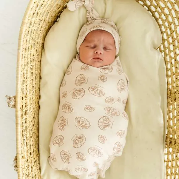 Makemake Organics Organic Swaddle Blanket & Hat, Seashells