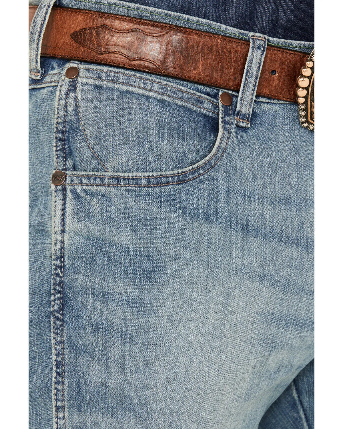 Product Name:  Wrangler Retro Men’s Jacksboro Light Wash Slim Straight Stretch Denim Jeans