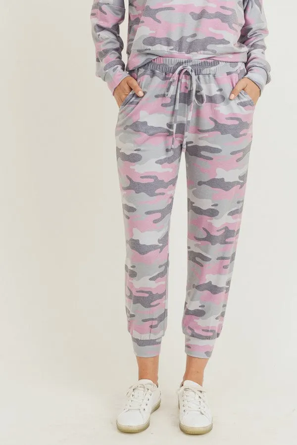 Relaxed Camo Print Joggers