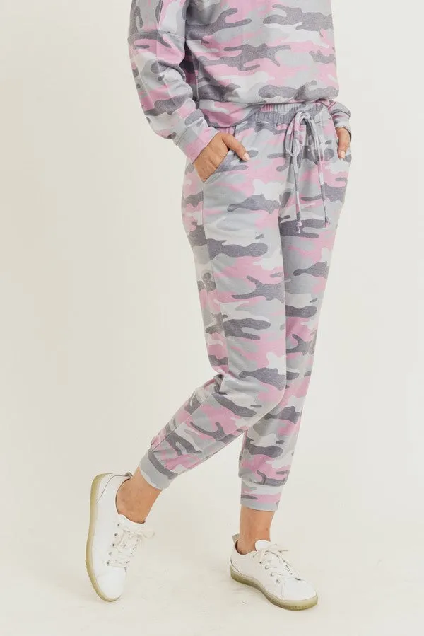 Relaxed Camo Print Joggers