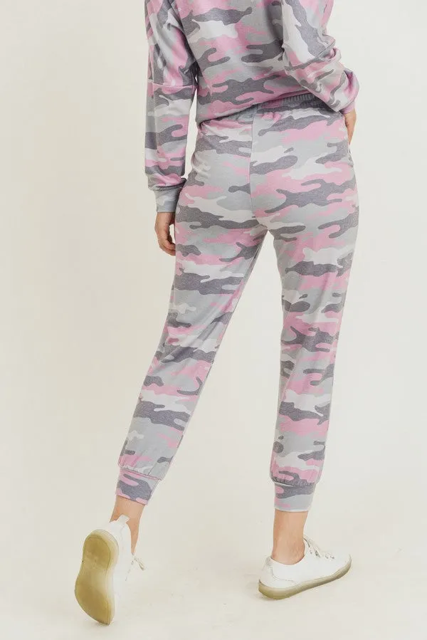 Relaxed Camo Print Joggers