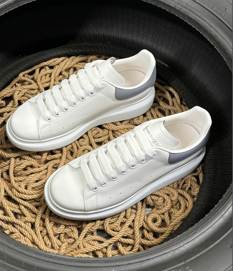 Sneakers White & Matt Grey Back 2024