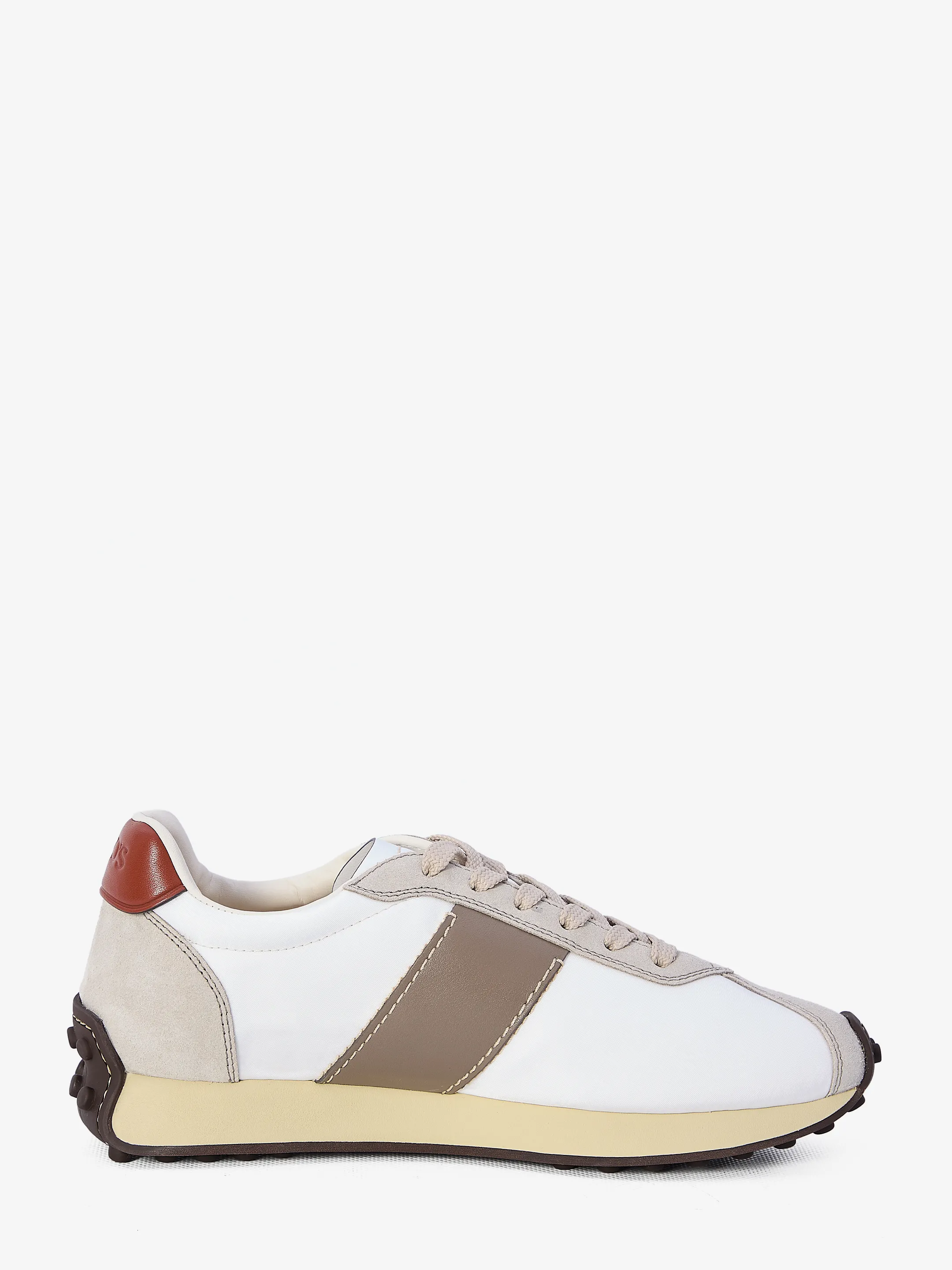 Sneakers in leather and technical fabric