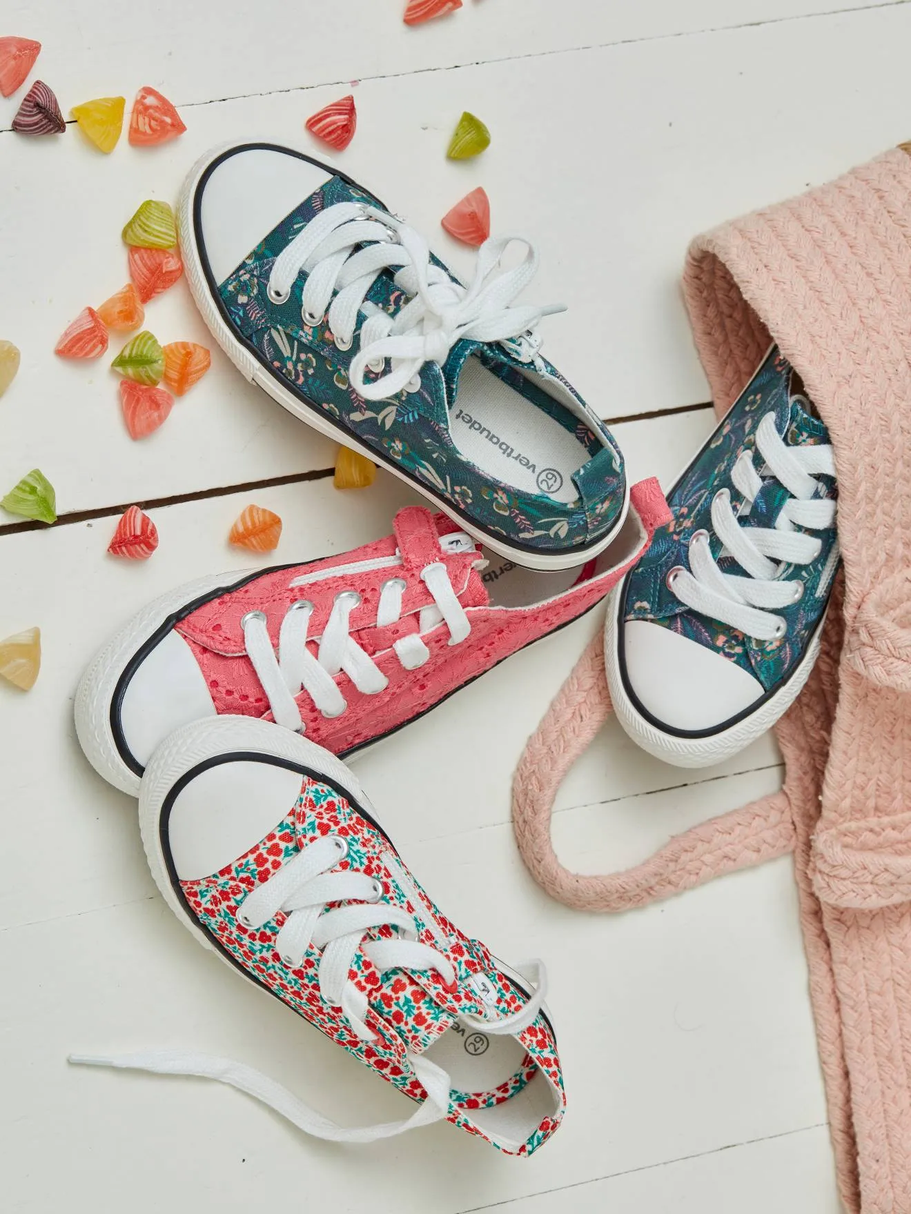 Trainers in Fancy Fabric, for Girls - green dark all over printed