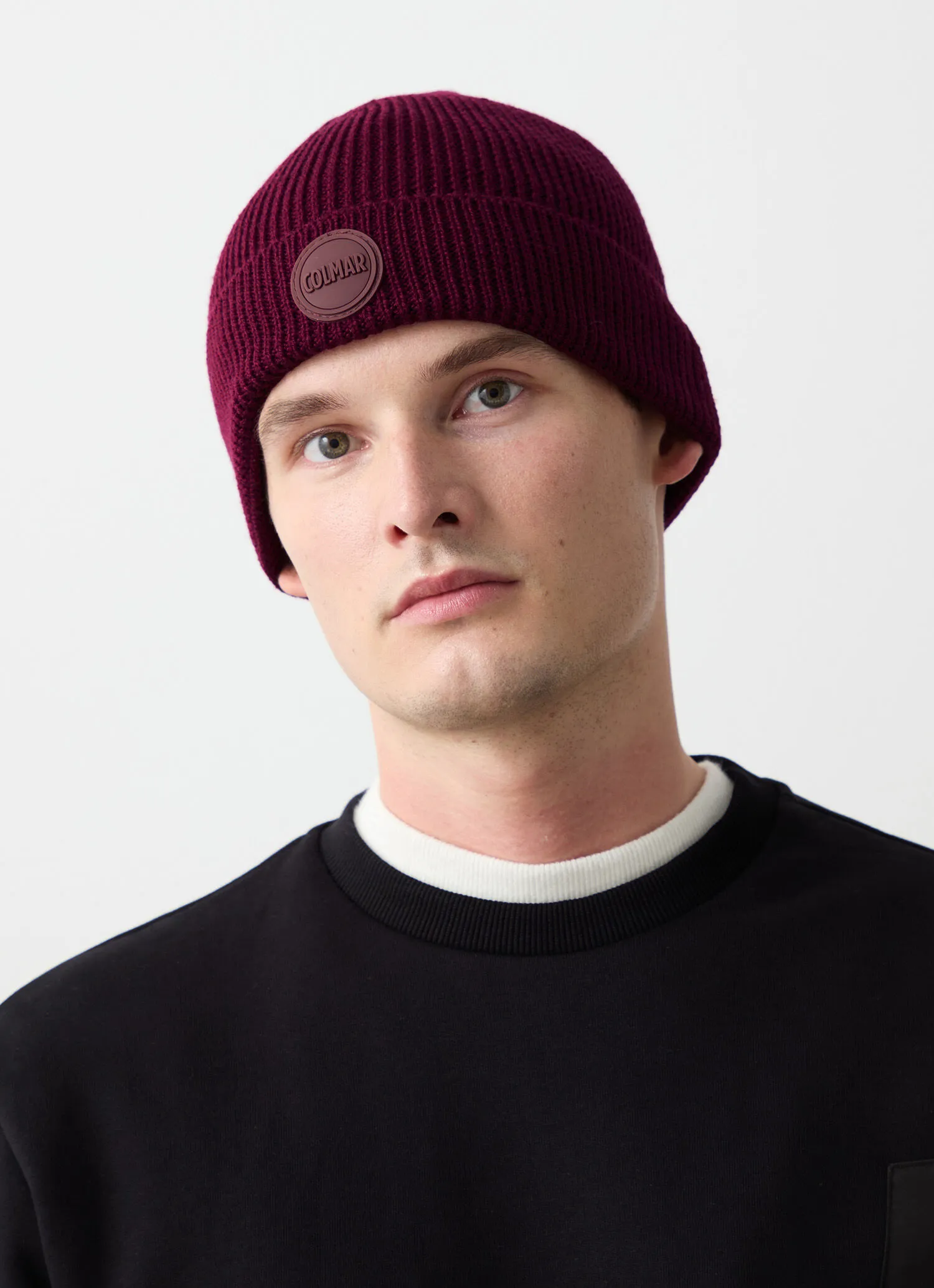 Unisex hat in 100% merino wool-