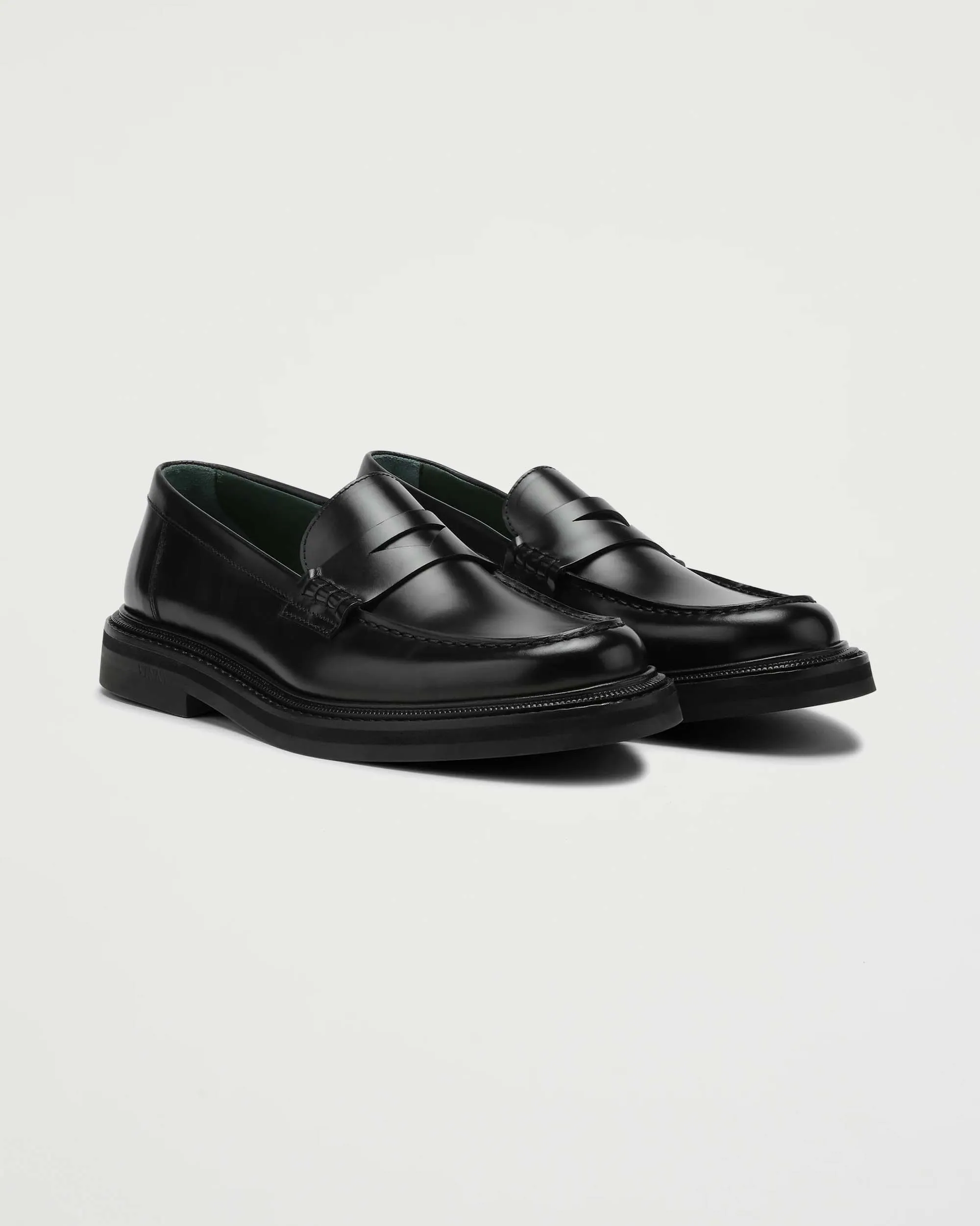 Vinnee Penny Loafer Black Polido Leather