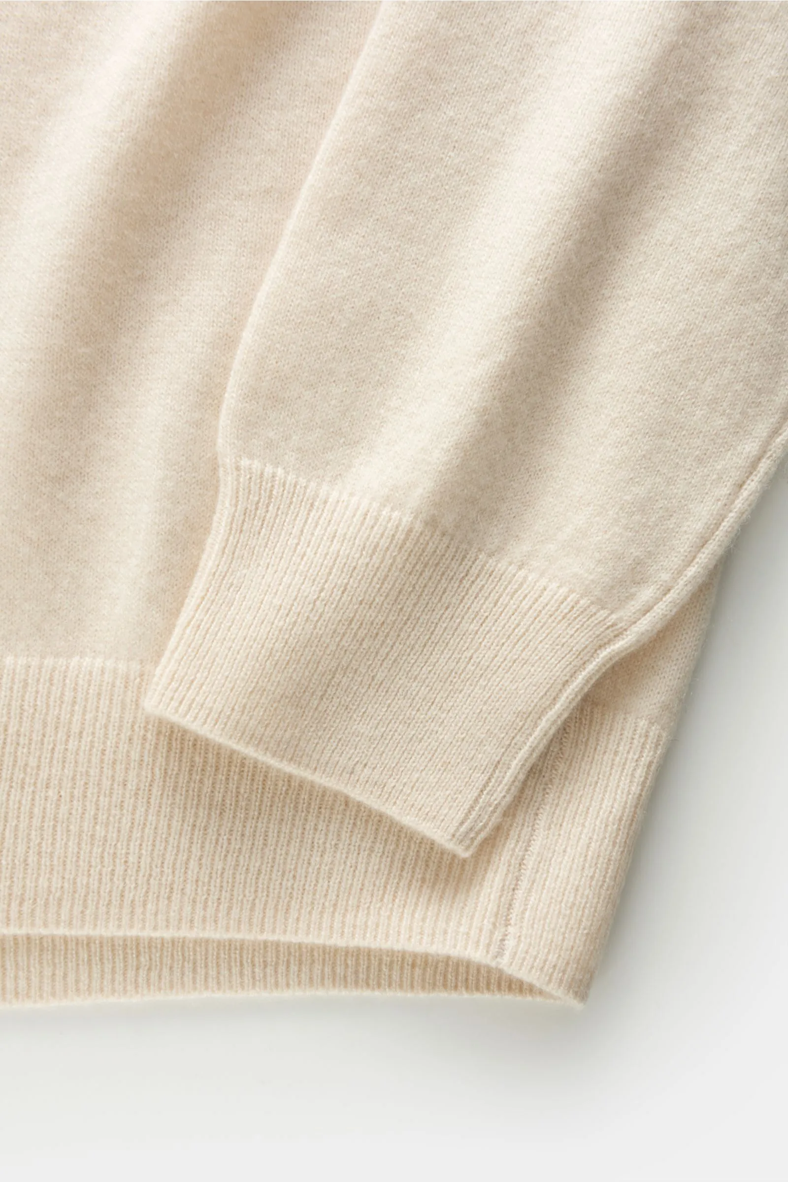 VON BRAUN cashmere V-neck jumper cream