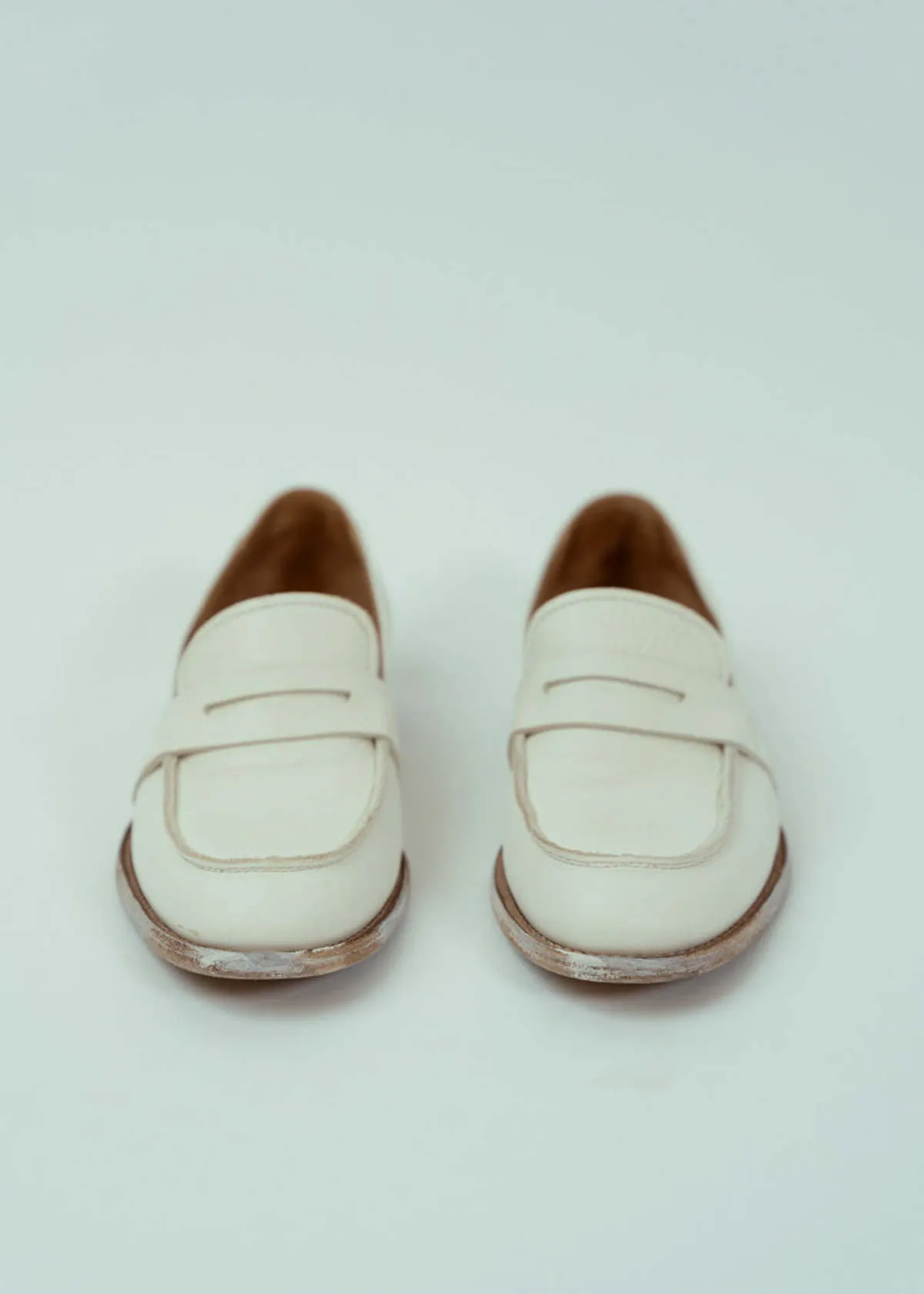 White AR Lux Loafer - White