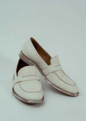 White AR Lux Loafer - White