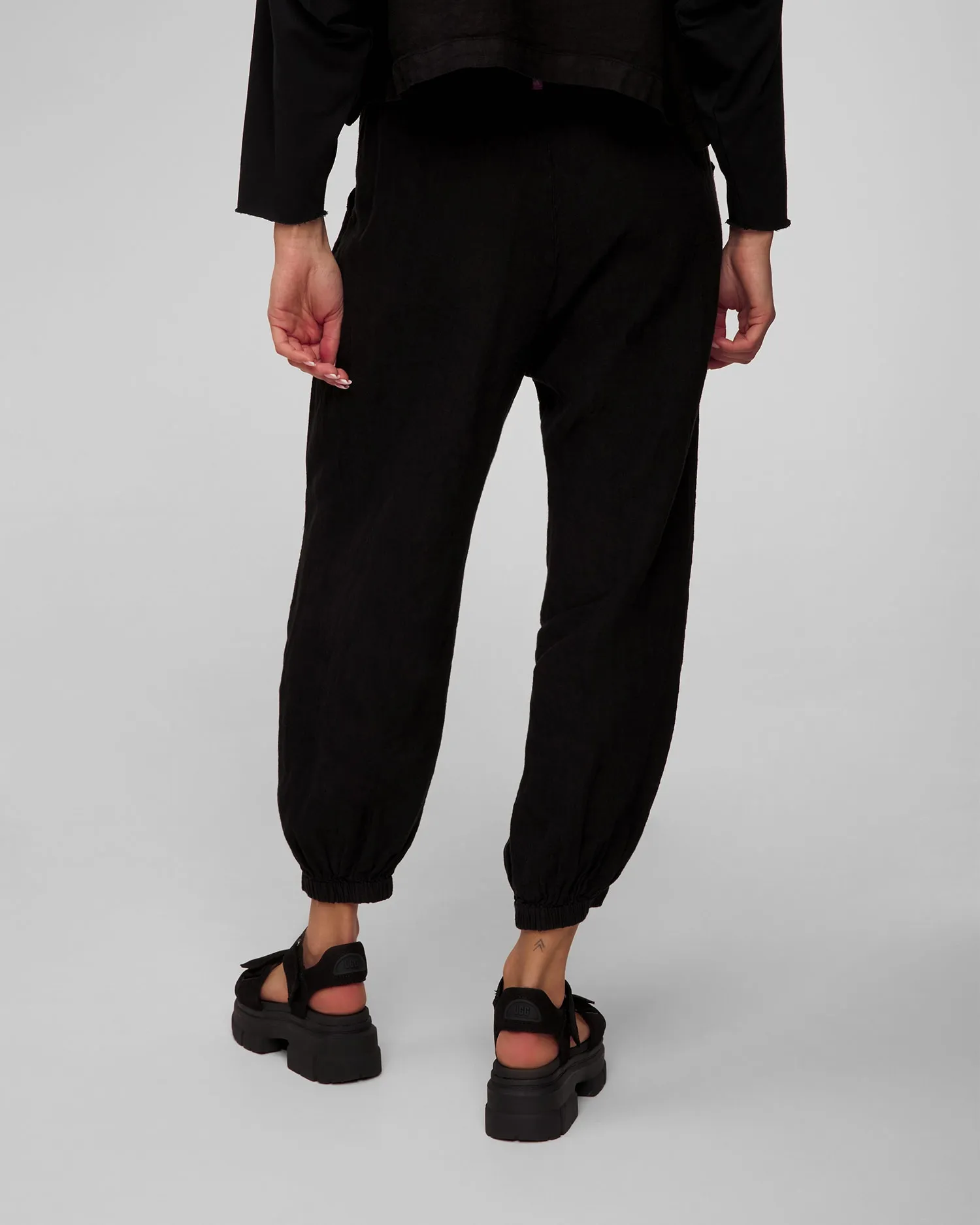 Women's black linen trousers Deha D02455-10009