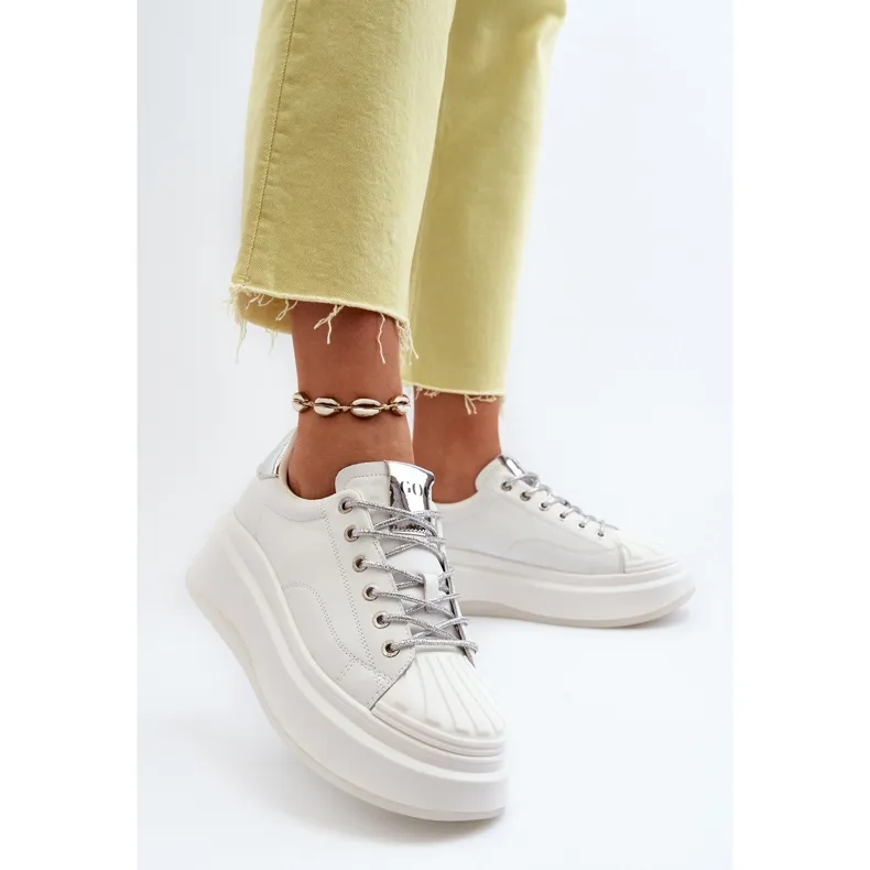 Women's Leather Sneakers on the GOE Platform NN2N4033 White