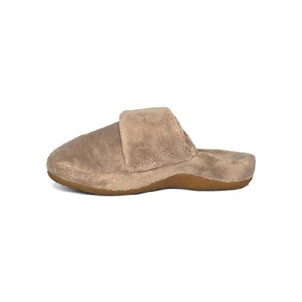 Womens Aetrex Mandy Closed-Toe Slipper in Coffee